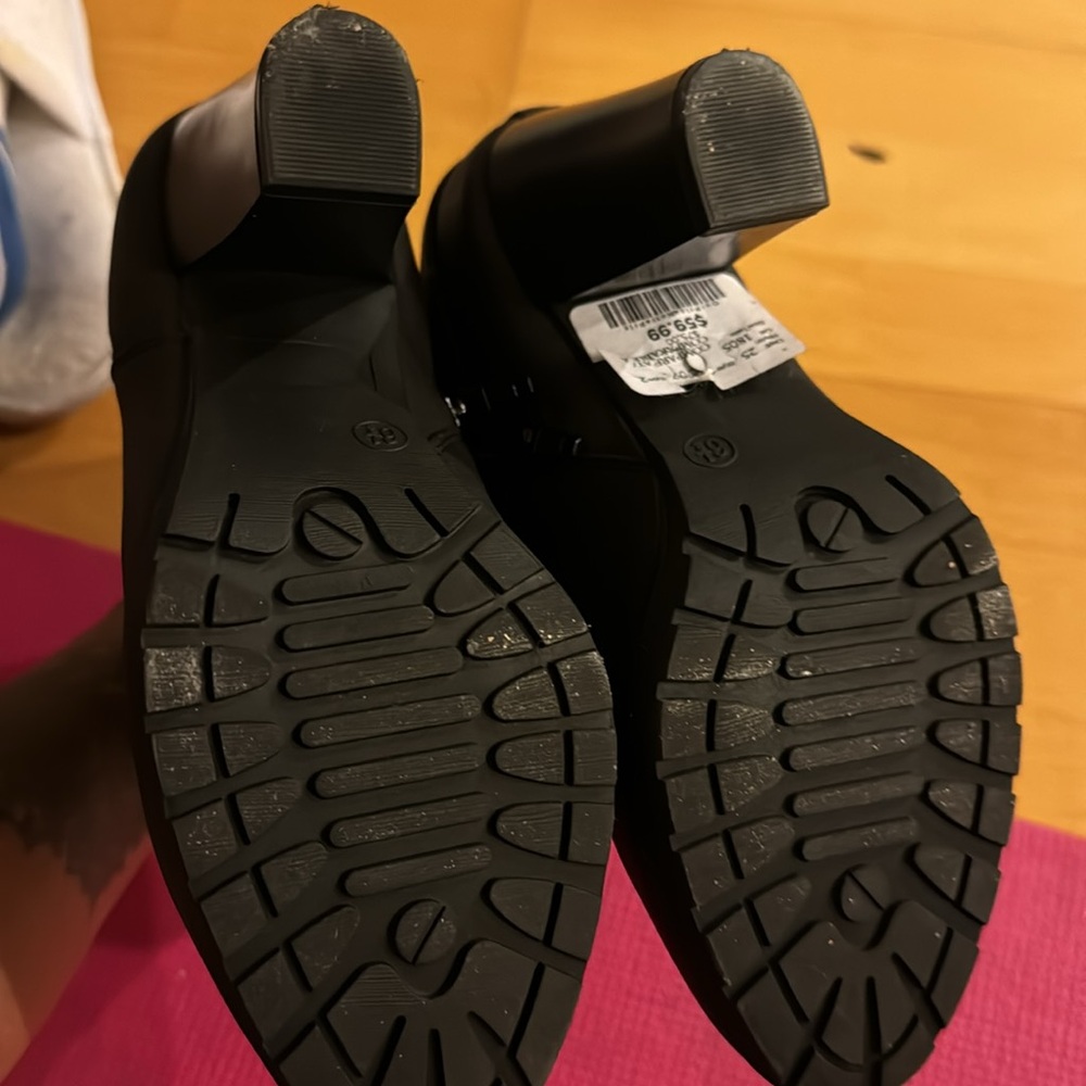 Booties - Picture 3 of 3